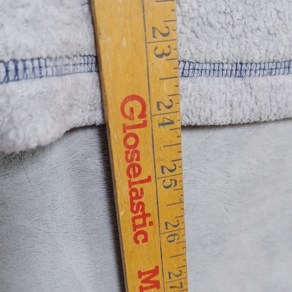 Coca-Cola Unisex Polar Bear Fleece Hoodie L Gray Cozy Holiday Graphic Pullover - Picture 9 of 10